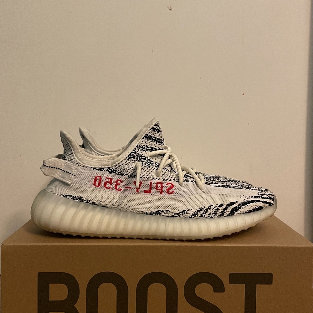 Yeezy 350 Zebra